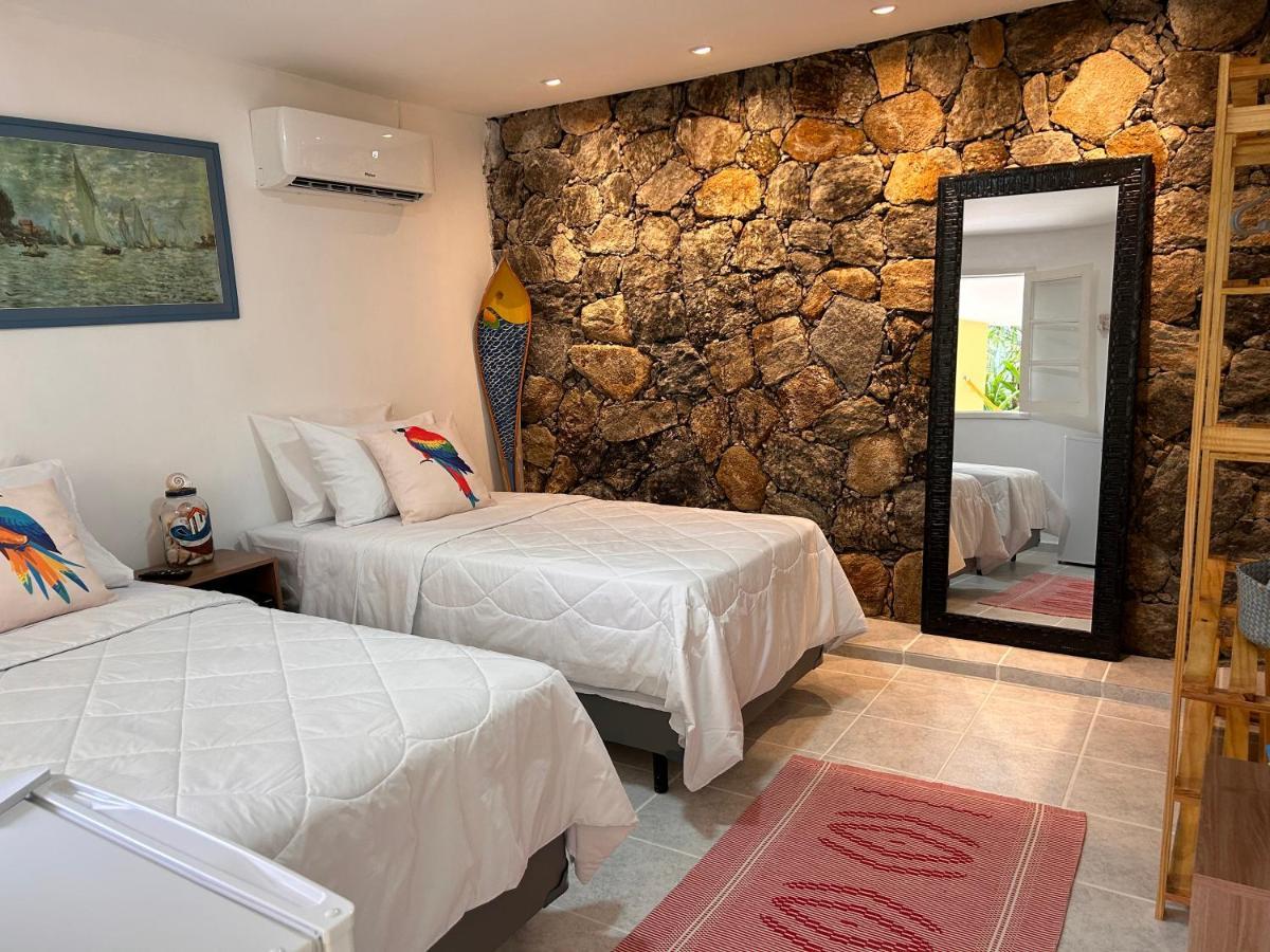 Bed and Breakfast Casa Amarela Ангра-дус-Рейс Екстер'єр фото